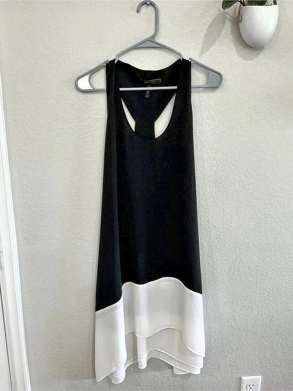 Bcbgmaxazria Dress Women’s S Sleeveless Black White Kylie Color Block